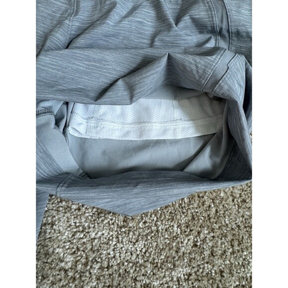 Lululemon Men’s Pace Breaker Shorts Small Sea Salt Light Cast 9" Inseam - Picture 8 of 8